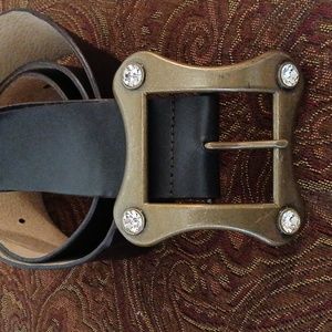 Steve Madden Genuine Leather Big Copper Diamond Buckle Belt.